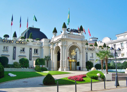 Le Casino